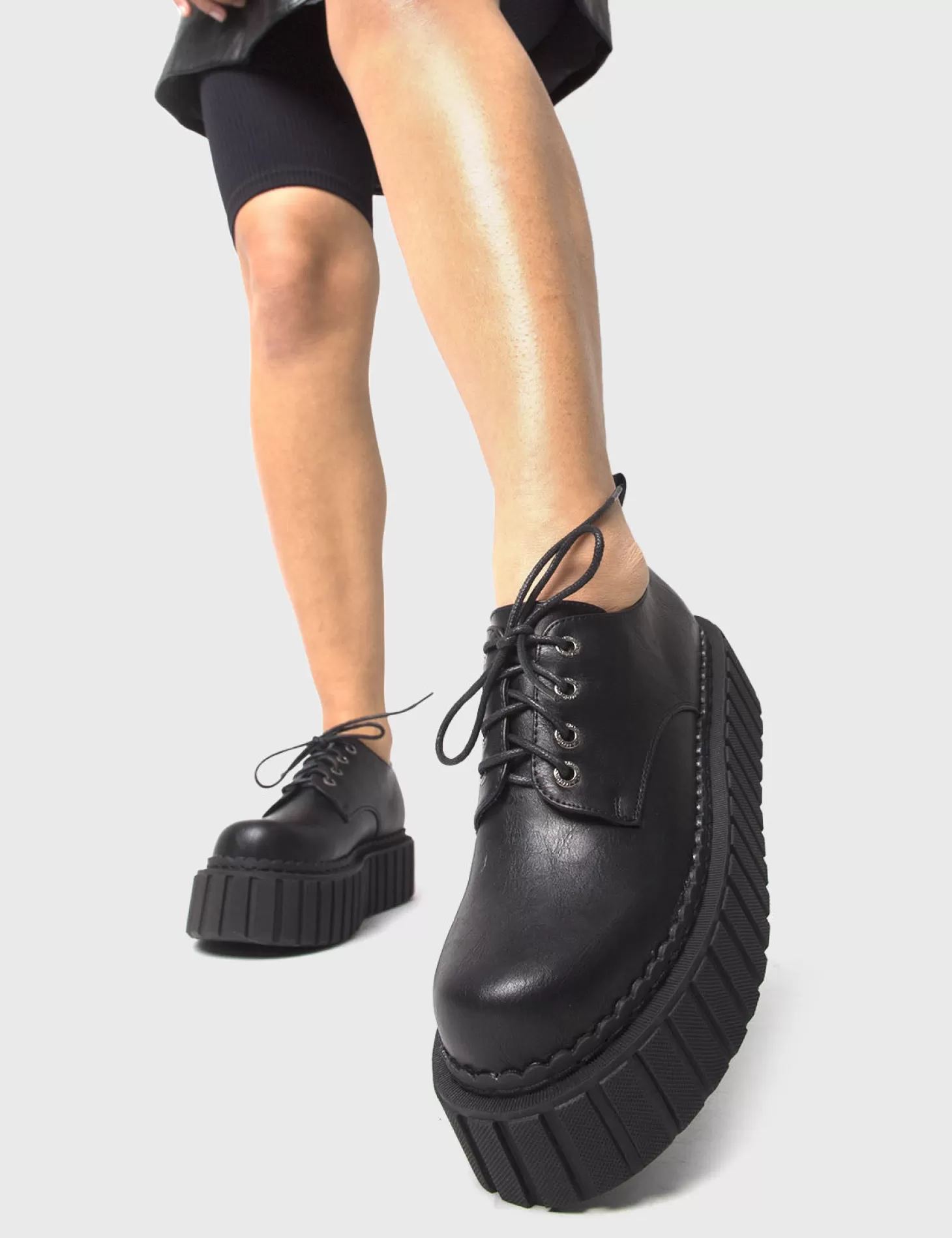 lamodawebsite Epais*Freaky Creepy Chunky Creepers