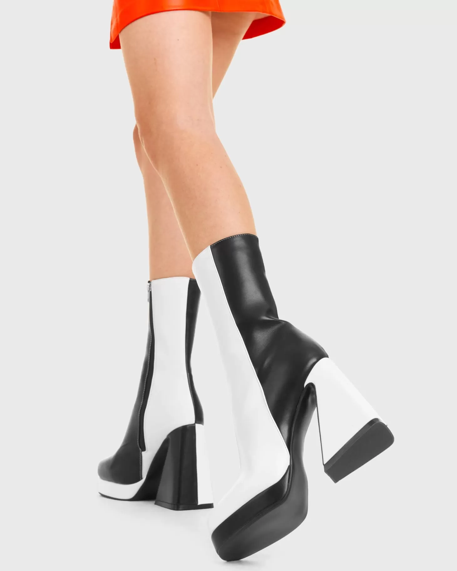 LAMODA Cheville*Headturner Platform Calf Boots