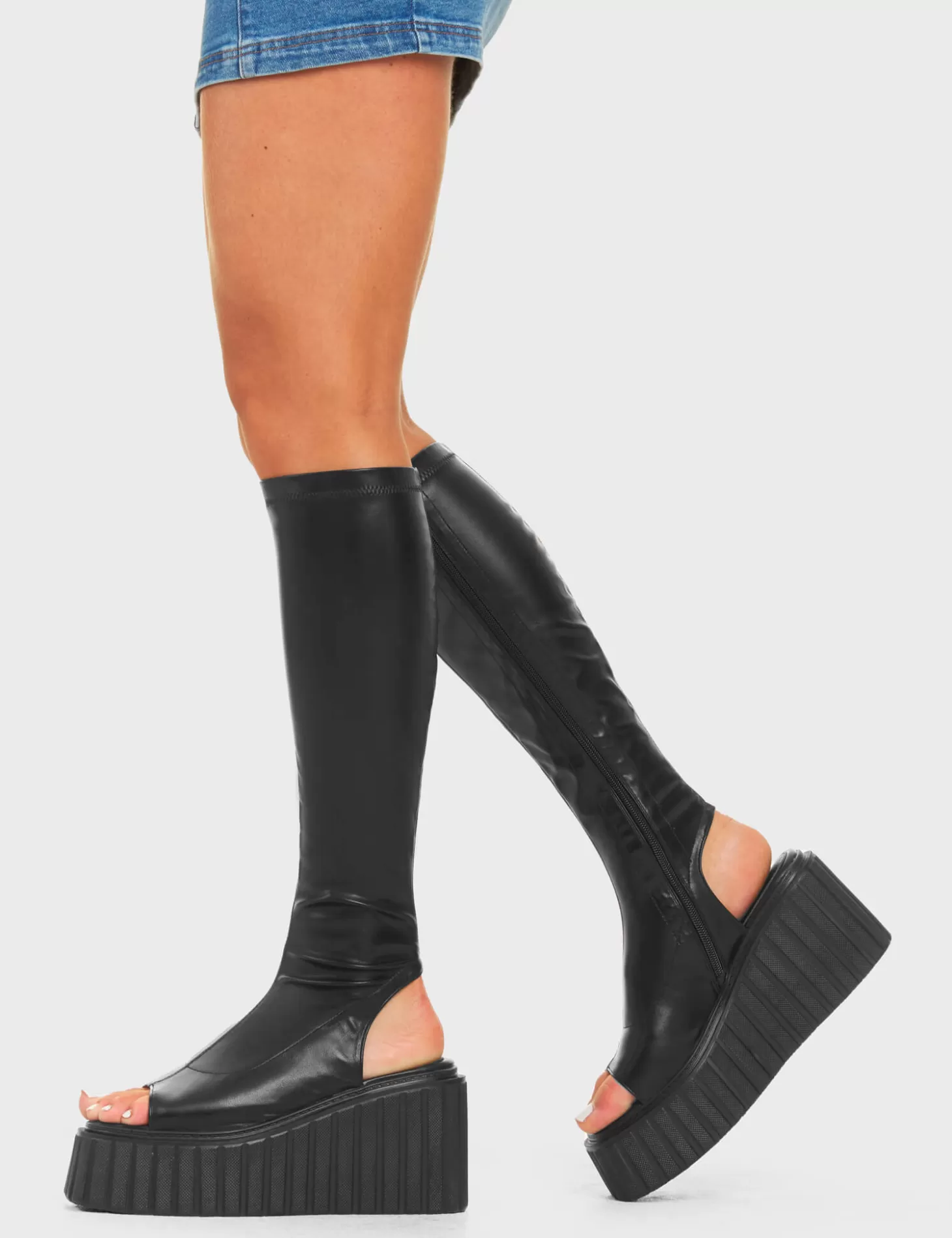 LAMODA Genou Haut*No Hard Feelings Chunky Platform Creeper Knee High Boots
