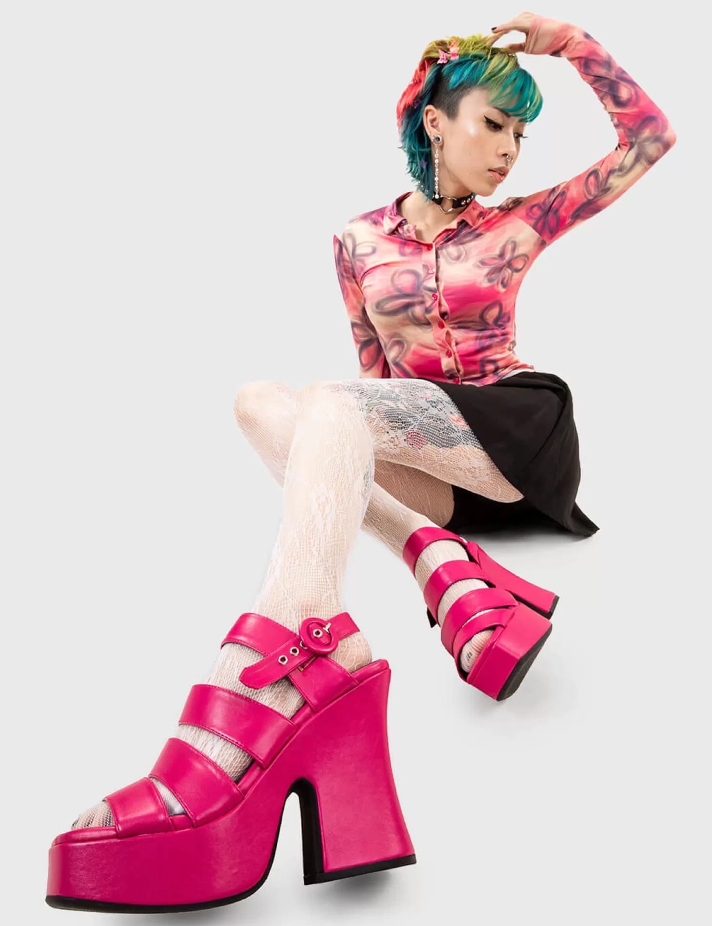 LAMODA Plate-Forme*Not A Friend Platform Sandals