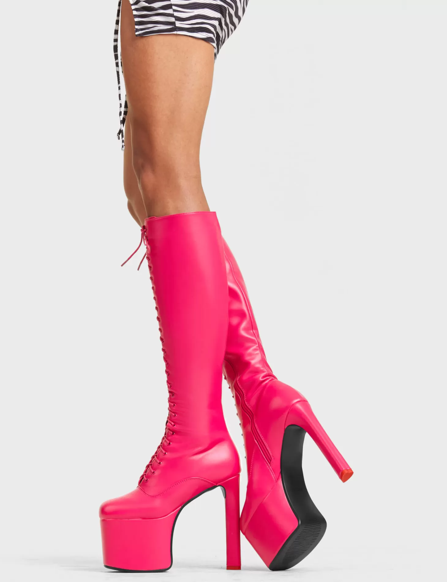 LAMODA Genou Haut*Nowhere To Run Platform Knee High Boots
