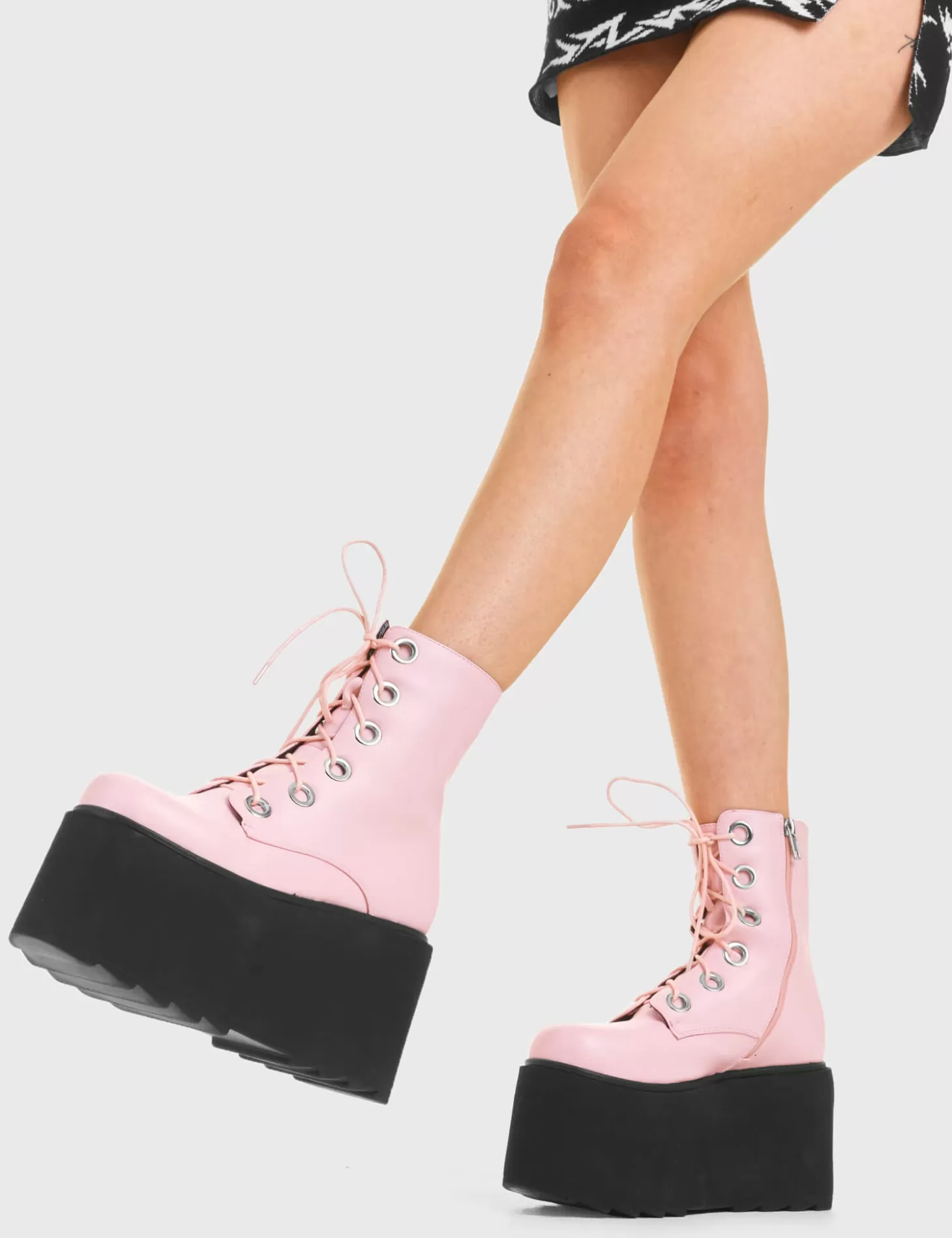 LAMODA Cheville*Renegade Chunky Platform Ankle Boots